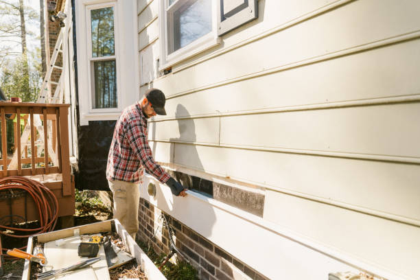 Trusted Emergency Siding Repair service in Shelby, OH - Creative Siding