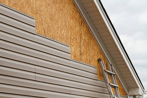 Professional Fiber Cement Siding technician working in Shelby, OH
